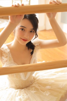年轻护士1