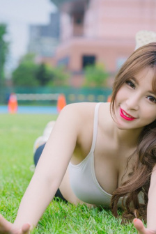 男生女生一起相差差差轮滑鞋APP